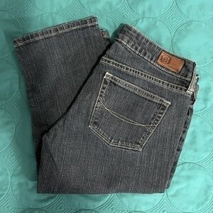Bullhead denim Pacsun low rise denim capris size 3